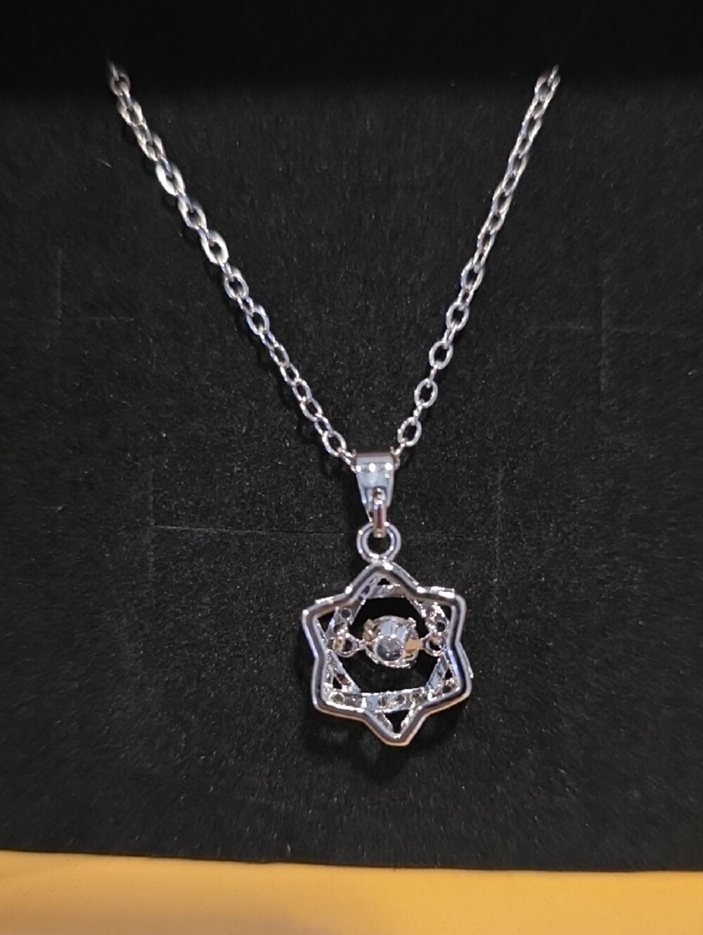 NEW Sterling Silver Star Pendant Necklace - Silver - Picture 2 of 5